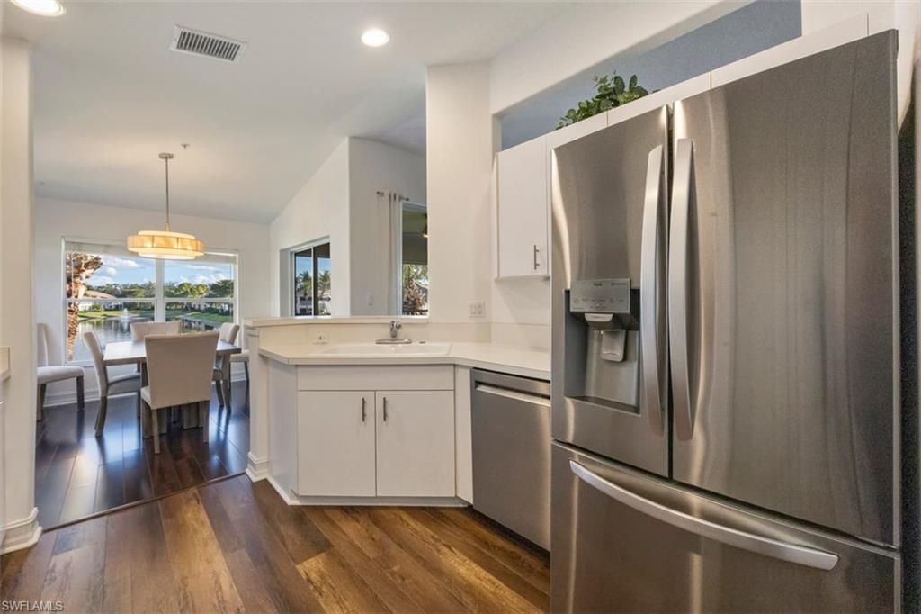 866 Carrick Bend Cir, Unit 201, Naples, FL 34110 Photo