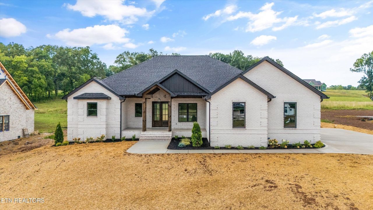 5914 John Drive, Greenback, TN 37742 Main Photo