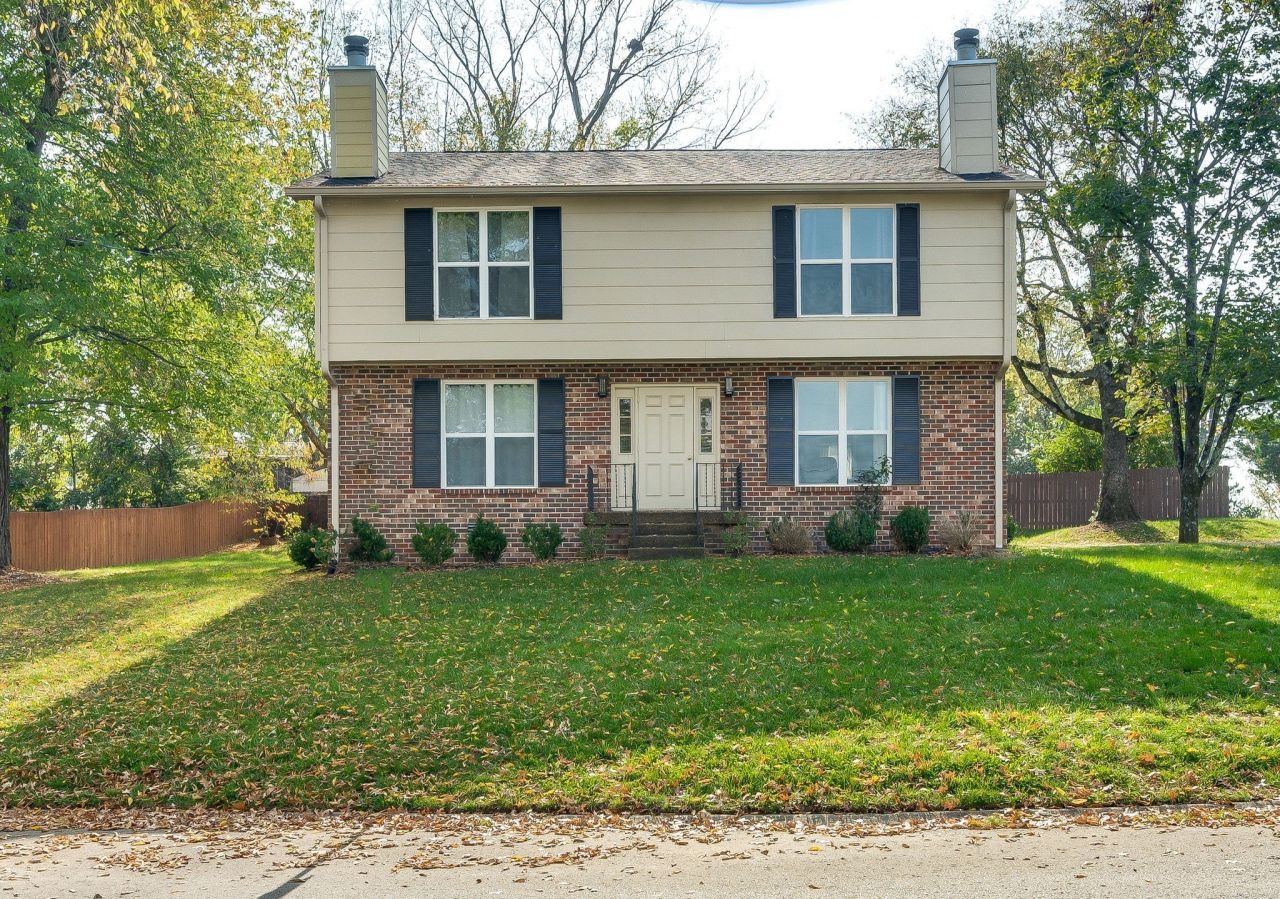 141 Colemont Dr, Antioch, TN 37013 Main Photo