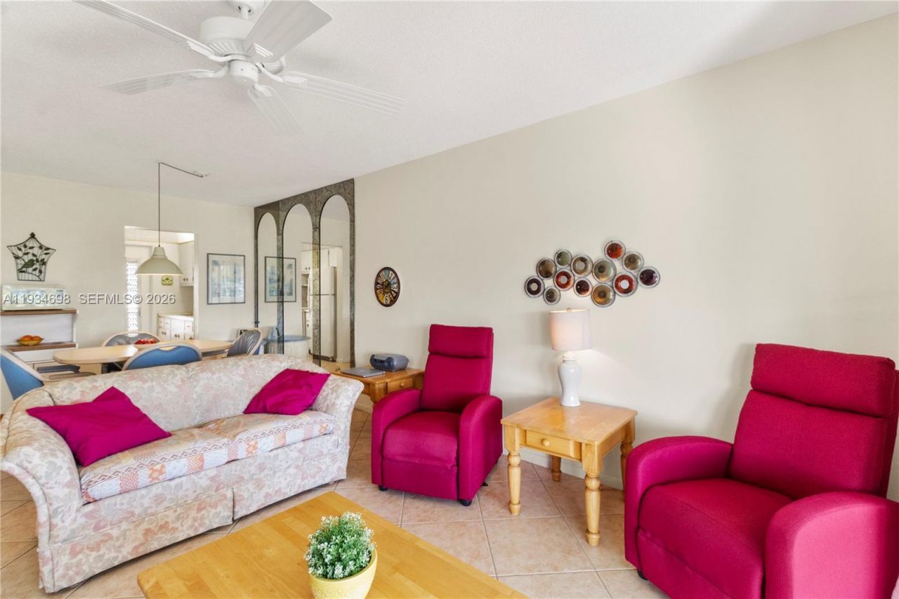 2850 W Golf Blvd, Unit 211, Pompano Beach, FL 33064 Photo