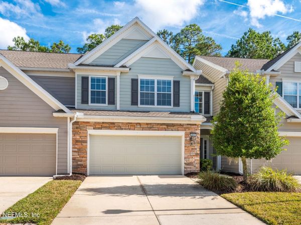 3897 LIONHEART Drive, Jacksonville, FL 32216