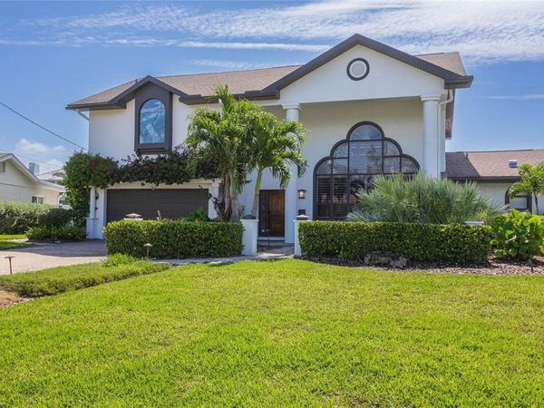 3901 13TH WAY NE, ST PETERSBURG, FL 33703