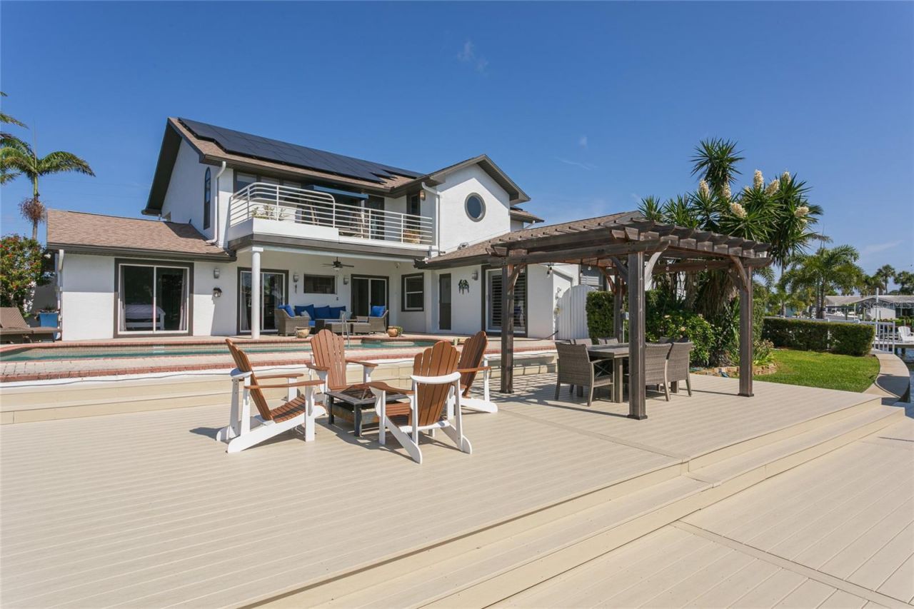 3901 13th Way Ne, Saint Petersburg, FL 33703 Photo