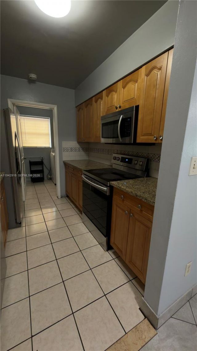 3731 NE 12th Ter, Pompano Beach, FL 33064 Photo