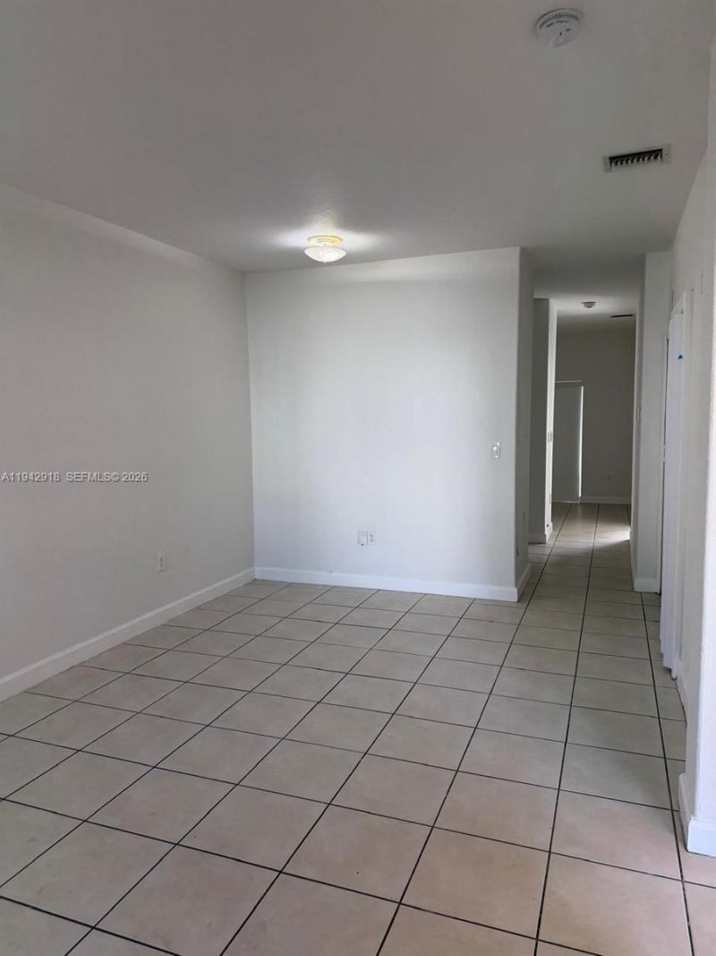 1656 SE 29th Ct, Unit 100, Homestead, FL 33035 Photo