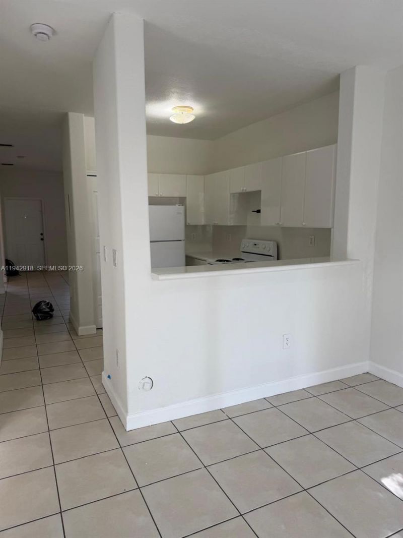 1656 SE 29th Ct, Unit 100, Homestead, FL 33035 Photo