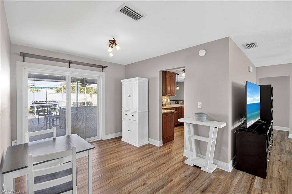 1435 SE 22nd Ter, Cape Coral, FL 33990 Photo