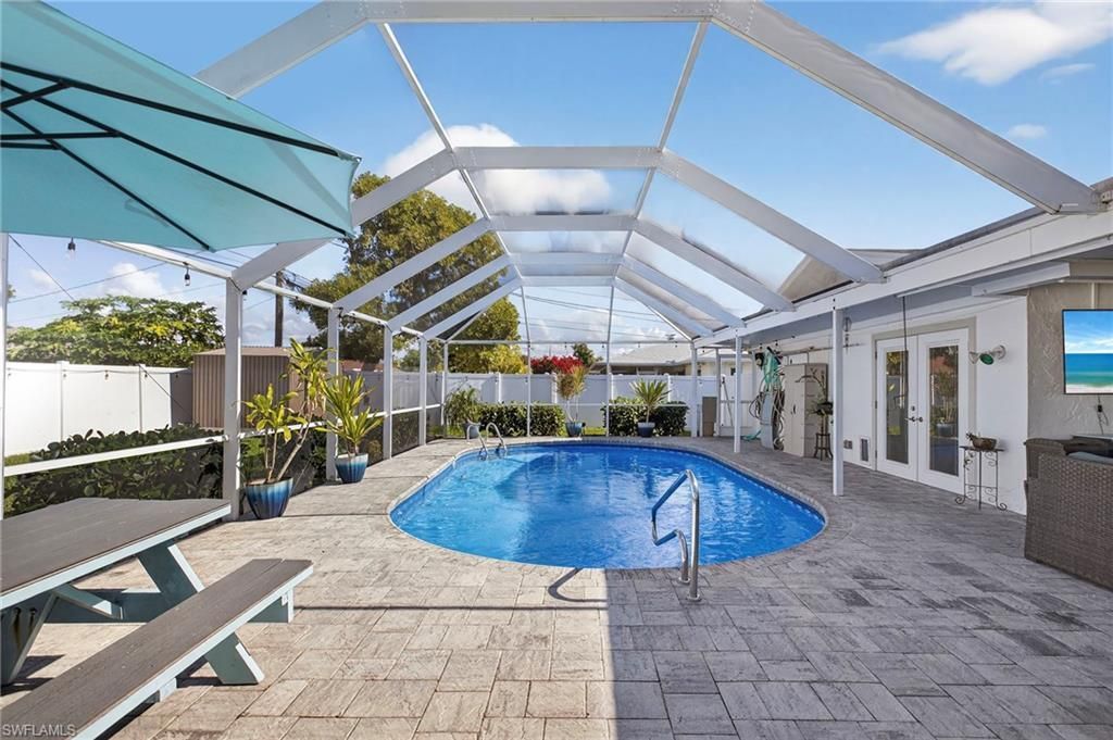 1435 SE 22nd Ter, Cape Coral, FL 33990 Photo