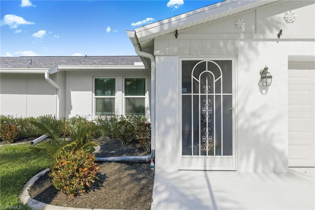 1435 SE 22nd Ter, Cape Coral, FL 33990 Photo