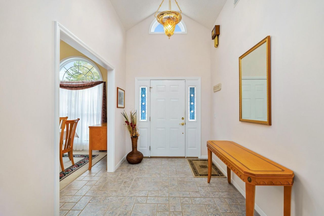 2 Fairway Drive Photo 19