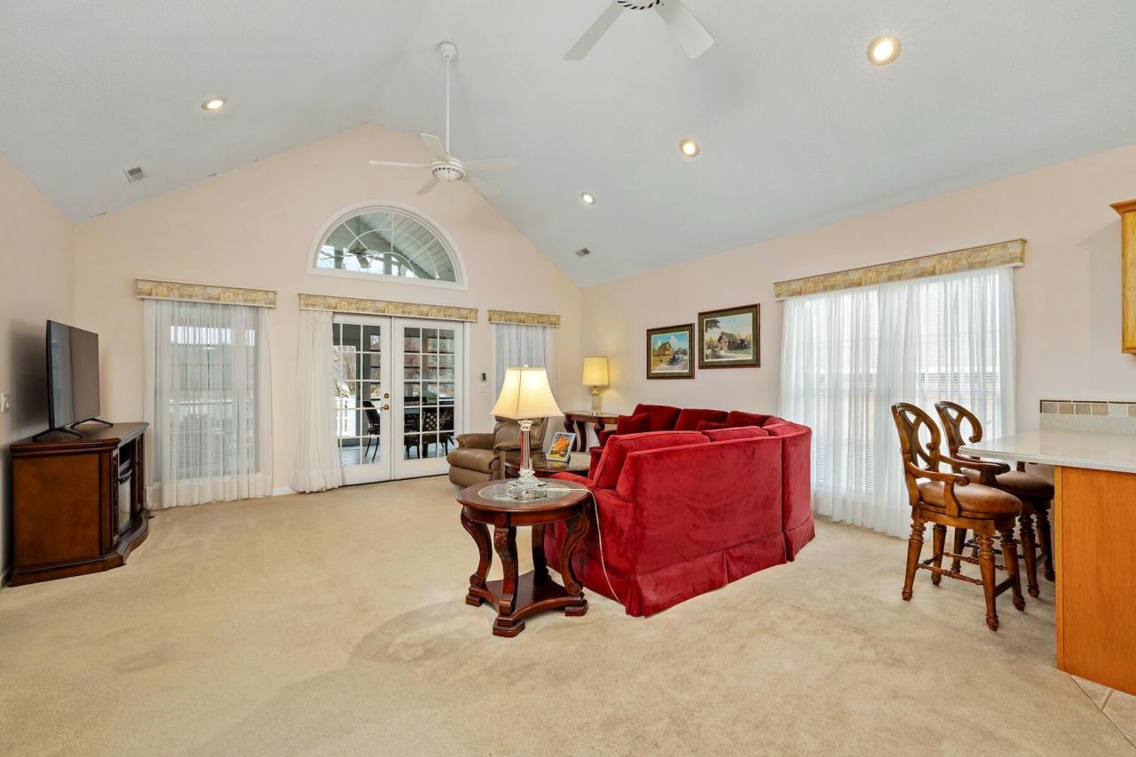 2 Fairway Drive Photo 31