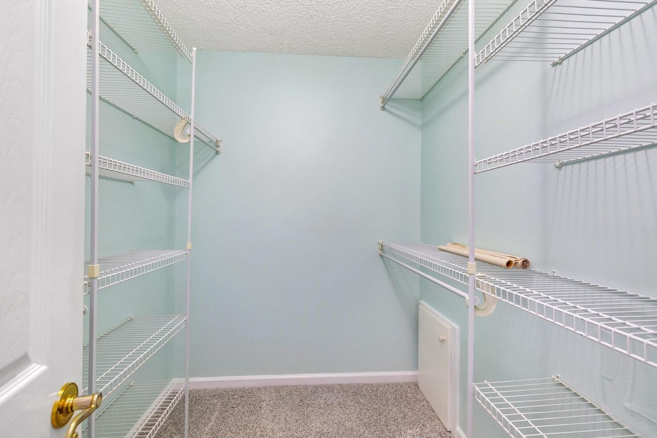 2 Fairway Drive Photo 39