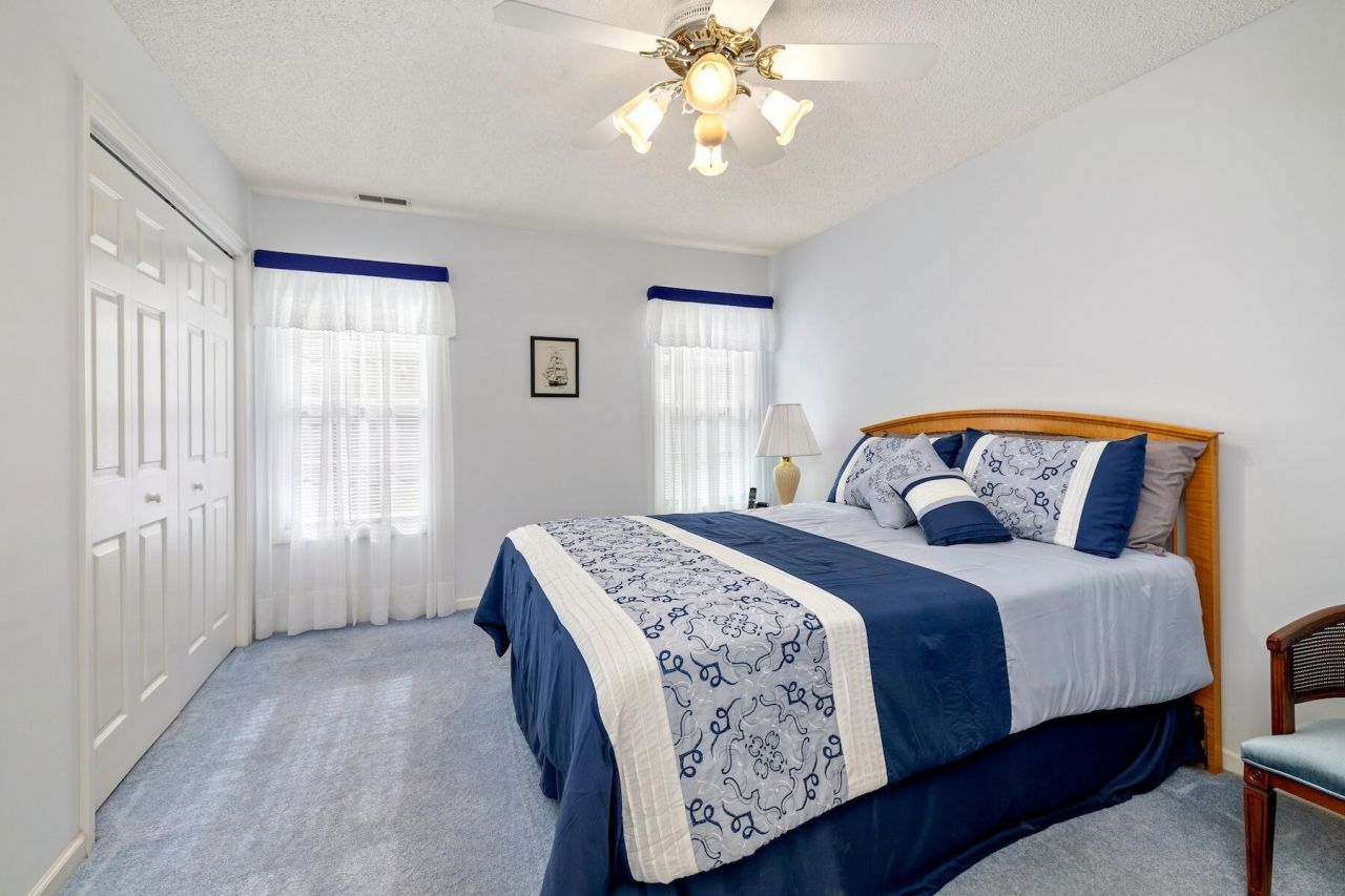 2 Fairway Drive Photo 40