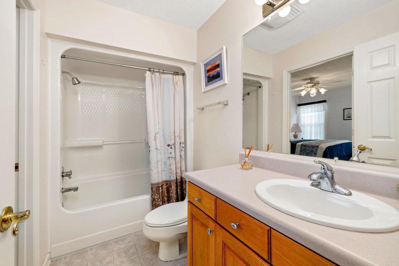 2 Fairway Drive Photo 43