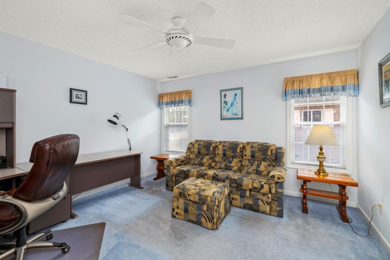 2 Fairway Drive Photo 44