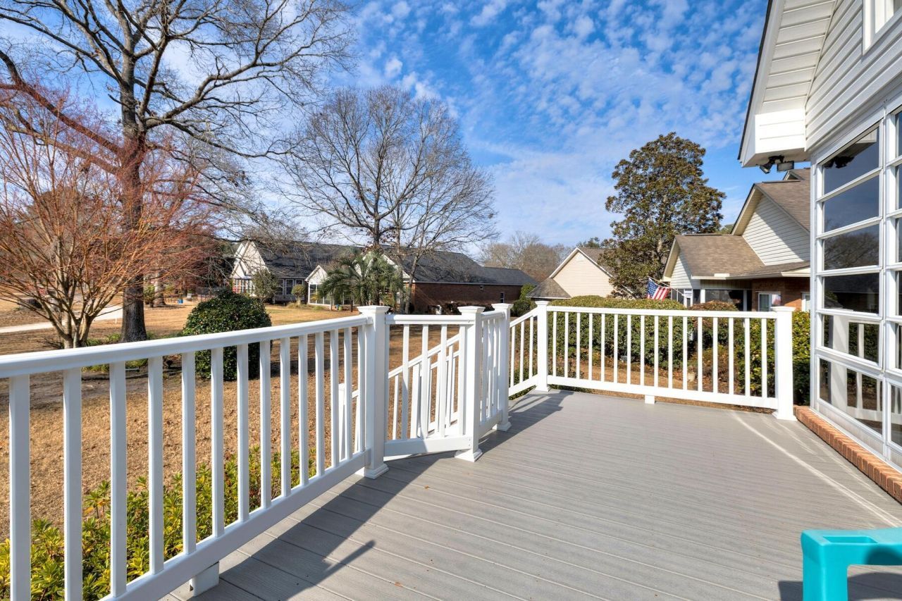 2 Fairway Drive Photo 7