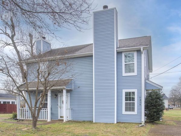 2424 Robbie Ct, Nashville, TN 37214