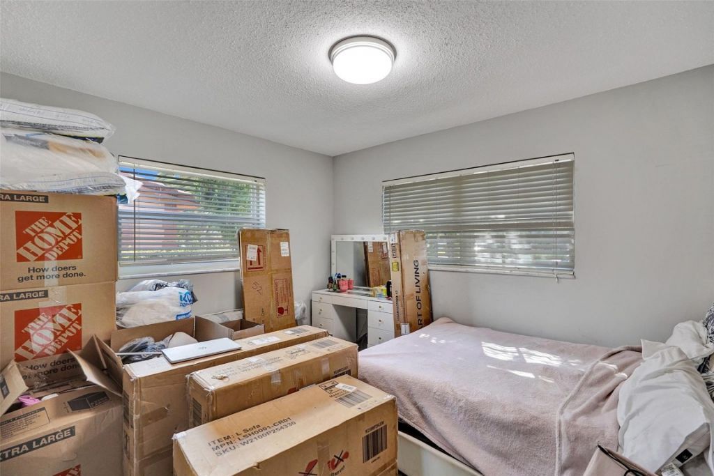 4017 Woodside Drive, Coral Springs, FL 33065 Photo