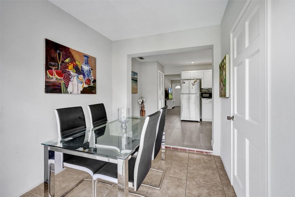 4017 Woodside Drive, Coral Springs, FL 33065 Photo