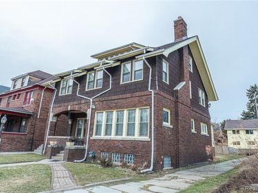 39 Colorado Street, Highland Park, MI 48203