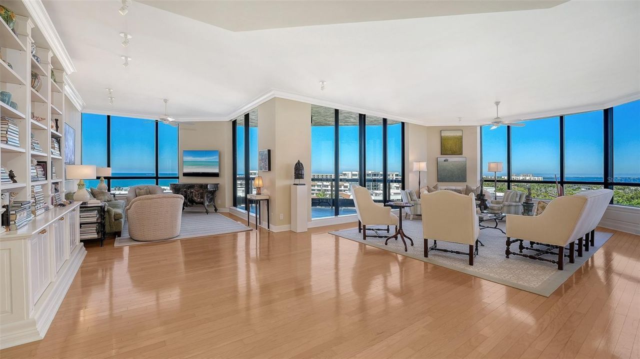 1281 Gulf Of Mexico Drive, Unit 708, Longboat Key, FL 34228 Photo