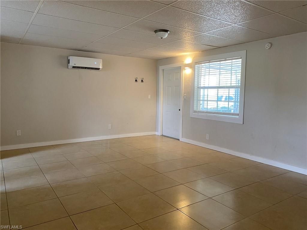 2084 Monroe Ave, Naples, FL 34112 Photo