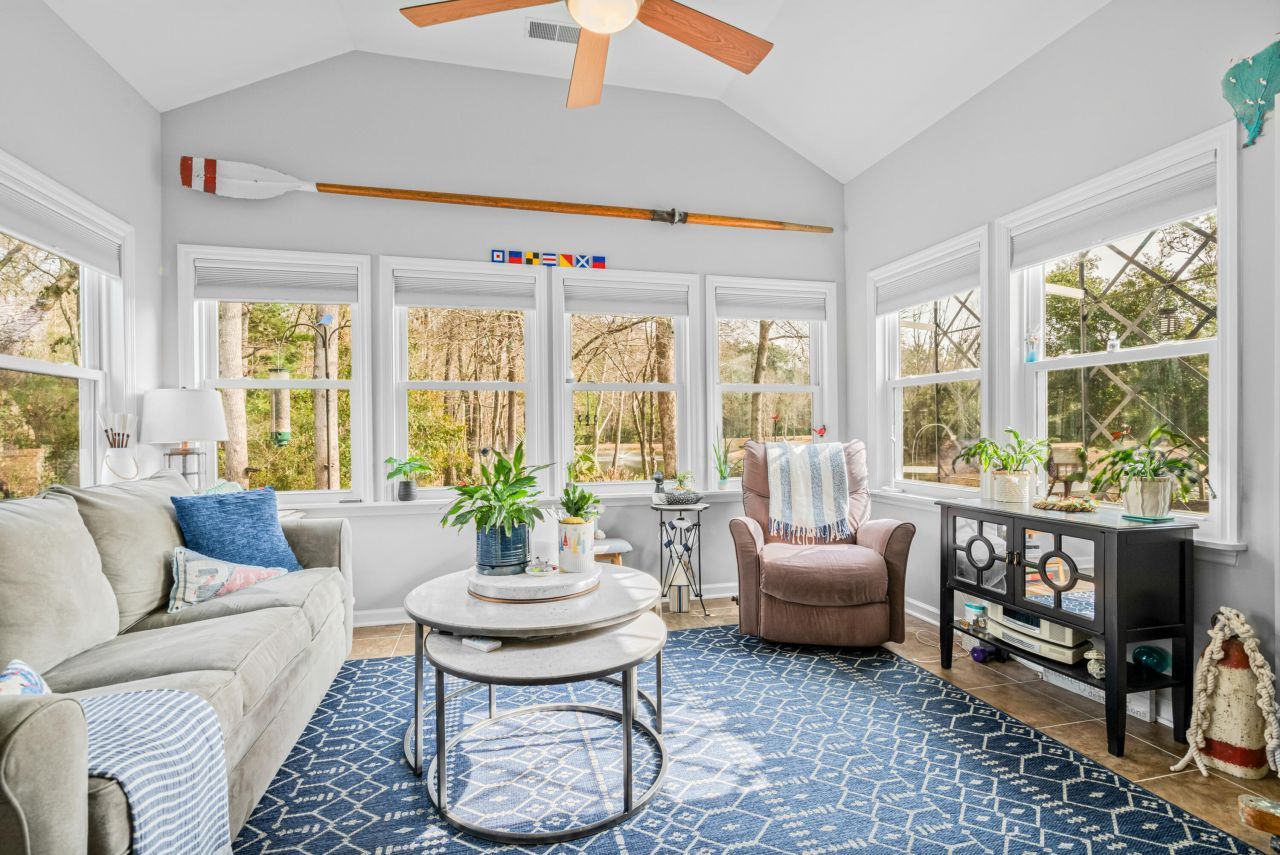 8699 Grassy Oak Trail Photo 12