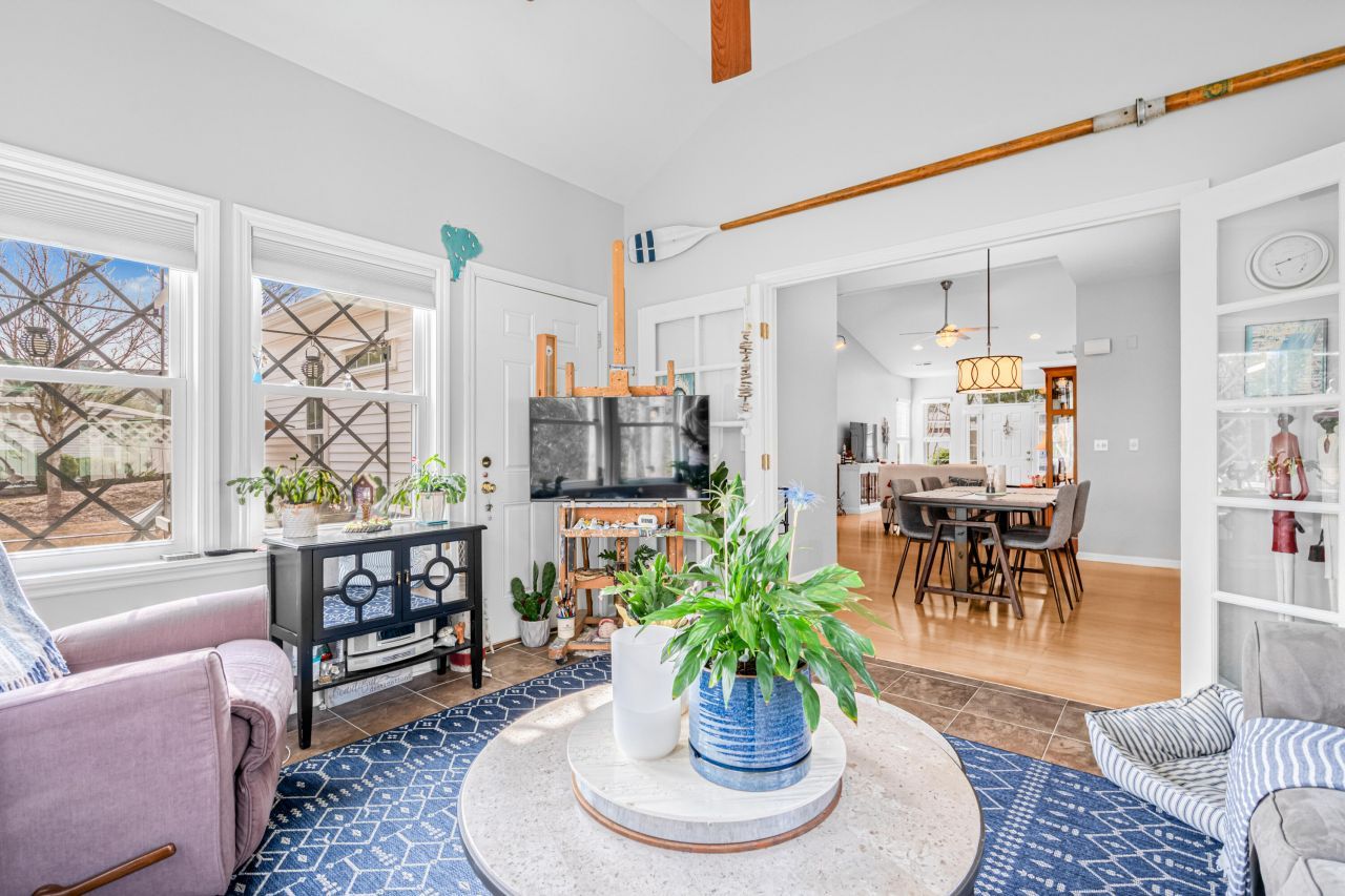 8699 Grassy Oak Trail Photo 13