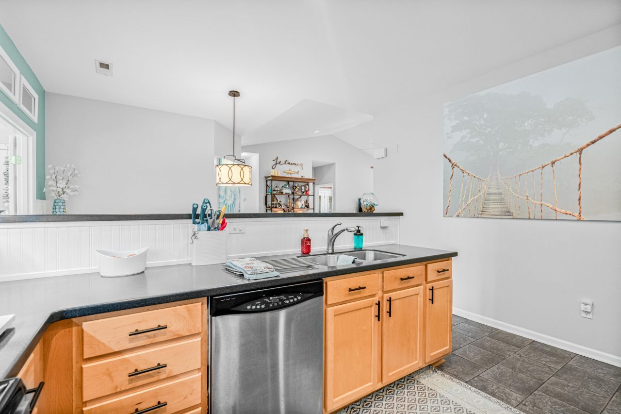 8699 Grassy Oak Trail Photo 16