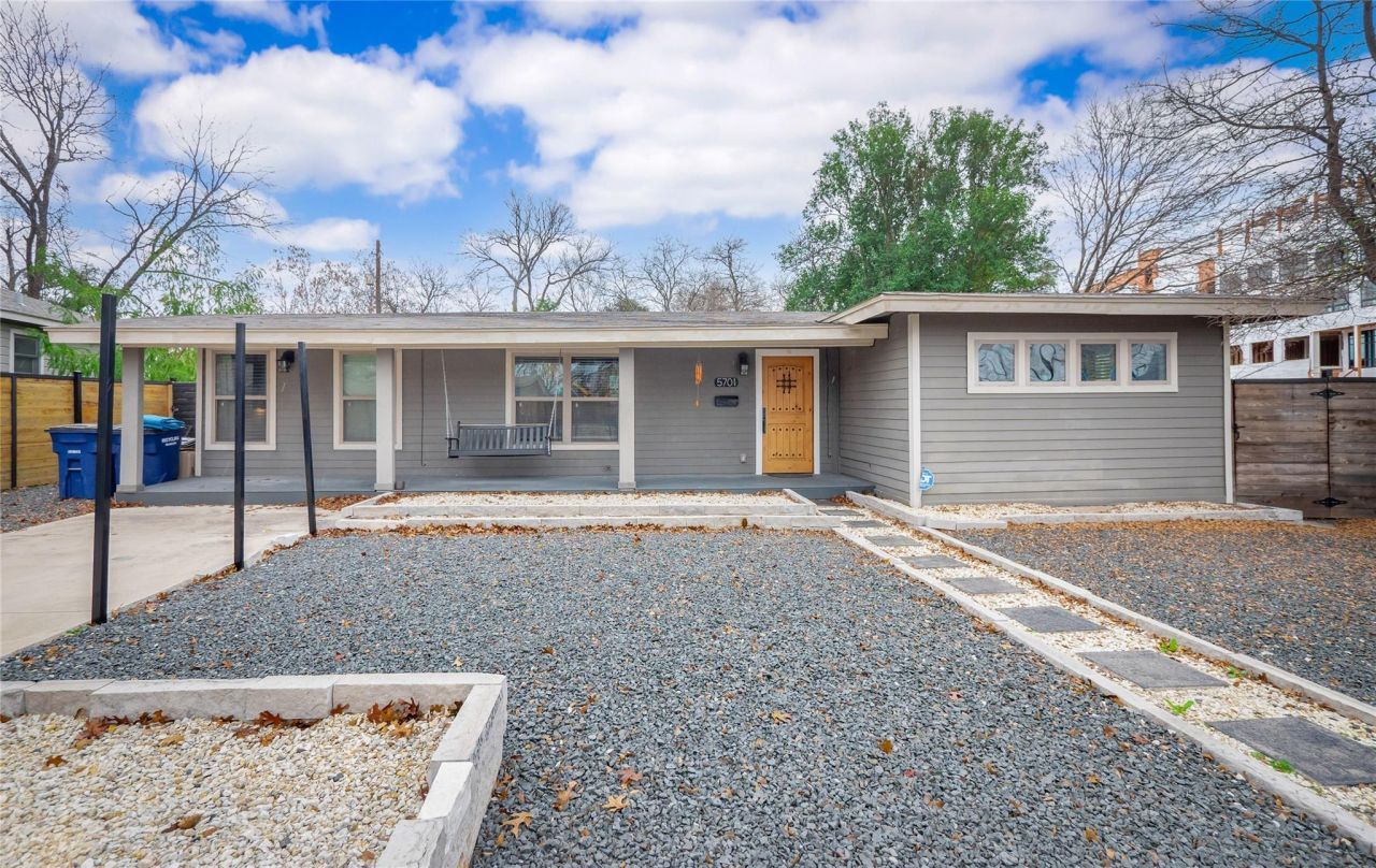 5701 Avenue G, Austin, TX 78752 Main Photo