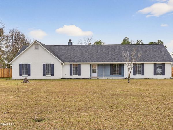 15517 Shriners Boulevard, Biloxi, MS 39532