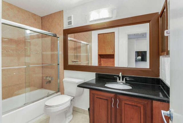 2311 N Congress Avenue, Unit 28, Boynton Beach, FL 33426 Photo