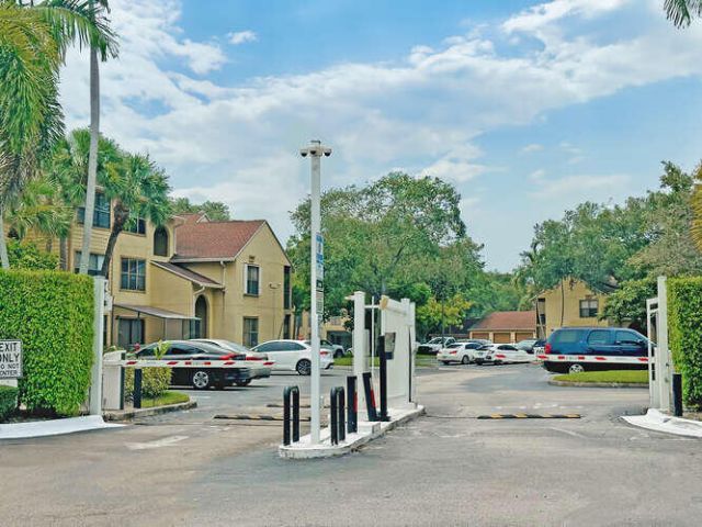 2311 N Congress Avenue, Unit 28, Boynton Beach, FL 33426 Photo