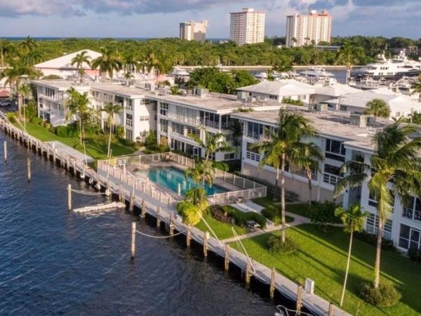 2727 Yacht Club Blvd, Unit 3D, Fort Lauderdale, FL 33304