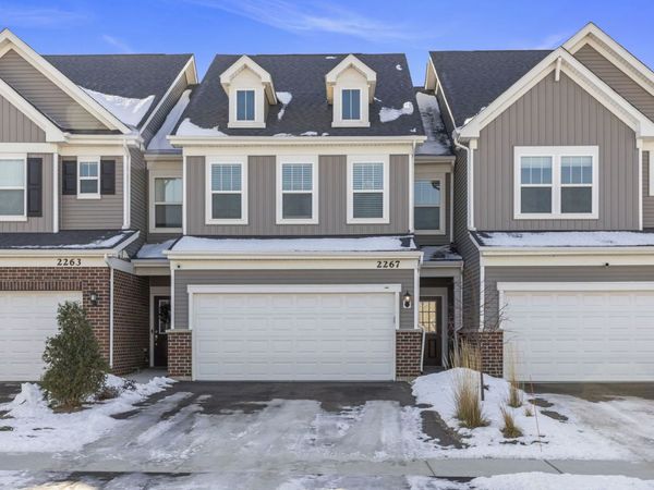 2267 Ryegrass Lane, Bolingbrook, IL 60490