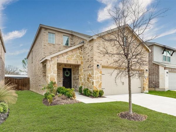 321 Glenwick Lane, Van Alstyne, TX 75495