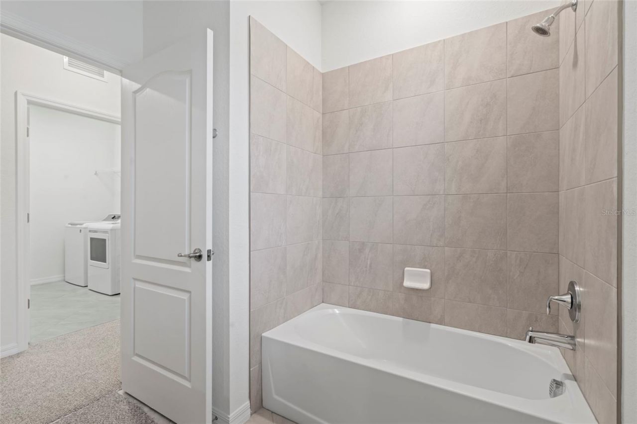 5115 Tobermory Way, Bradenton, FL 34211 Photo