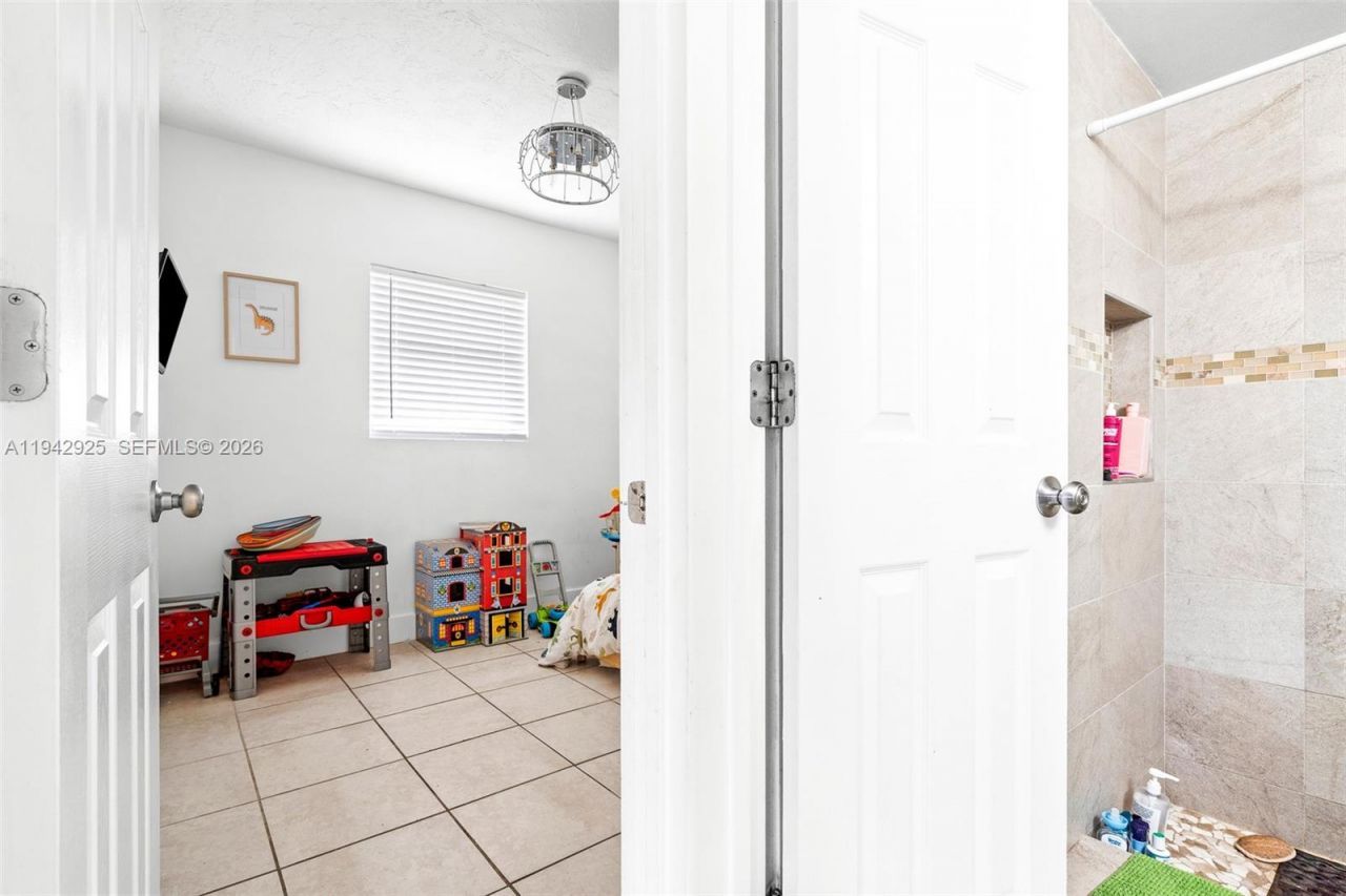 5844 Garfield St , Hollywood, FL 33021 Photo