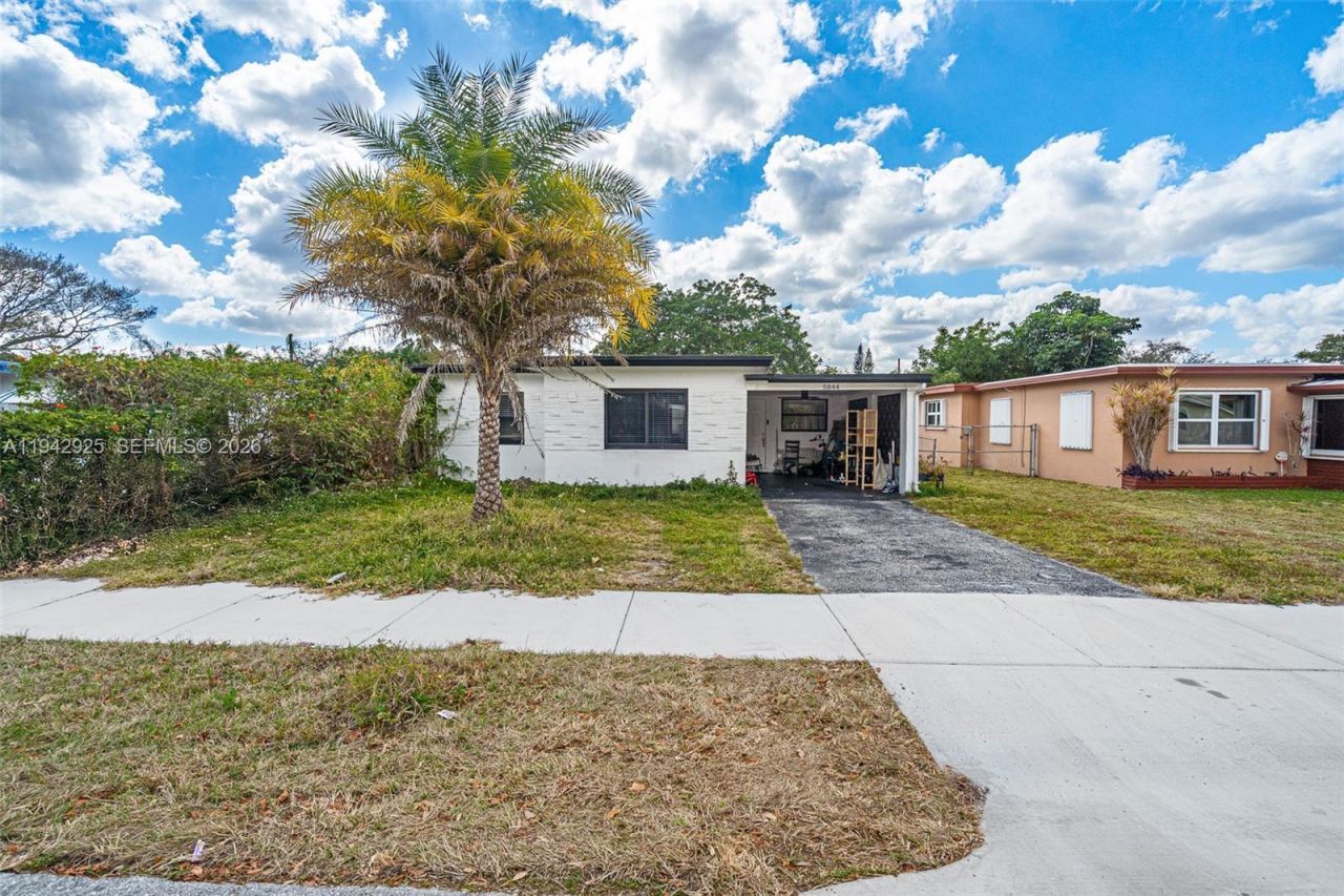 5844 Garfield St , Hollywood, FL 33021 Photo