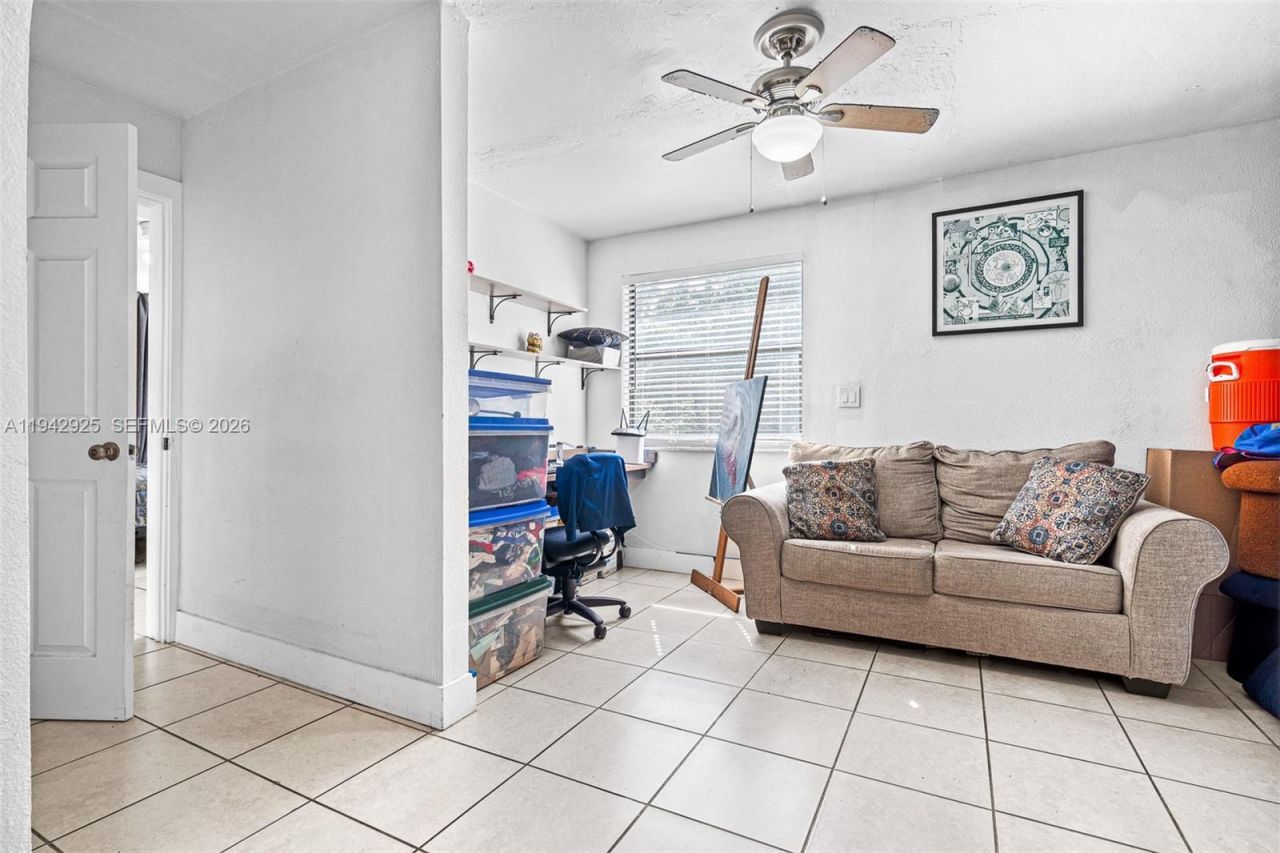 5844 Garfield St , Hollywood, FL 33021 Photo