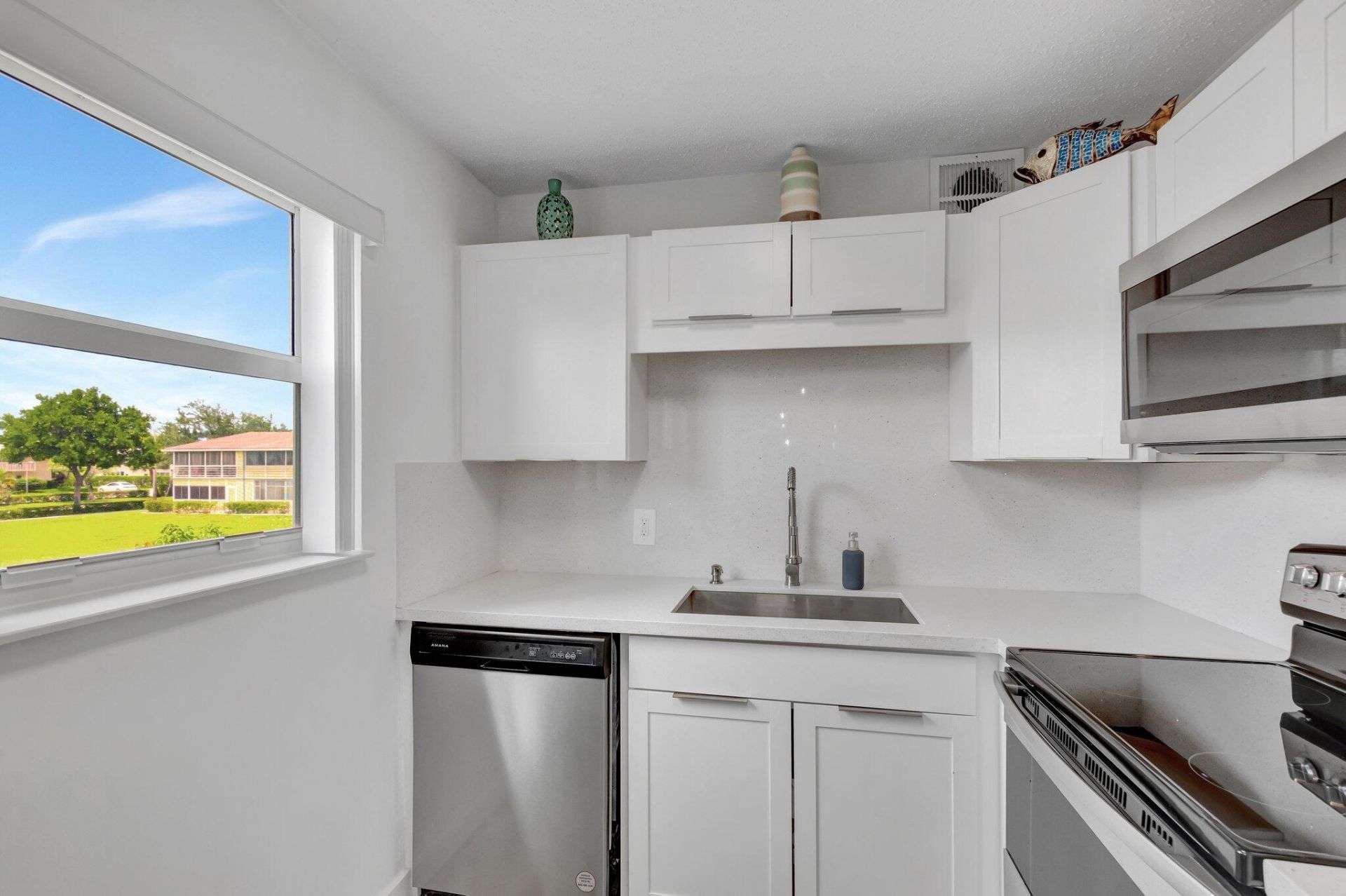 229 Chatham K, West Palm Beach, FL 33417 Photo