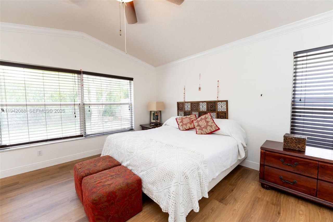 13080 NW 8th Ct, Sunrise, FL 33325 Photo