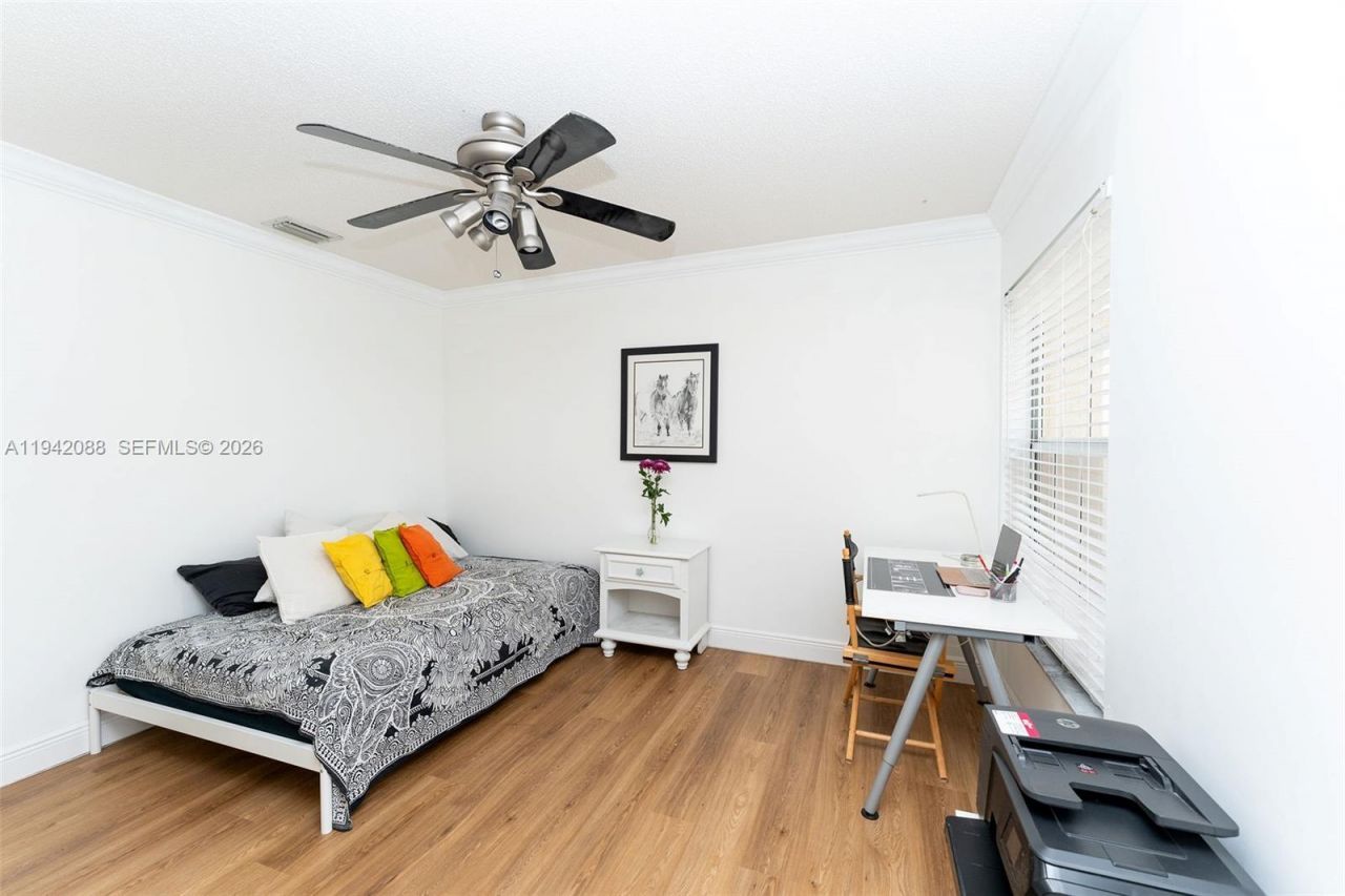 13080 NW 8th Ct, Sunrise, FL 33325 Photo