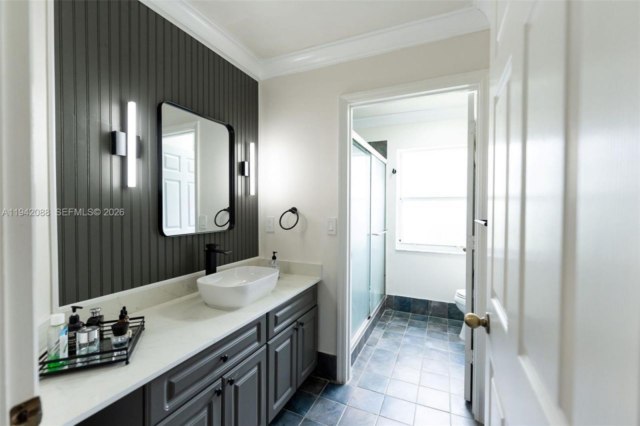 13080 NW 8th Ct, Sunrise, FL 33325 Photo