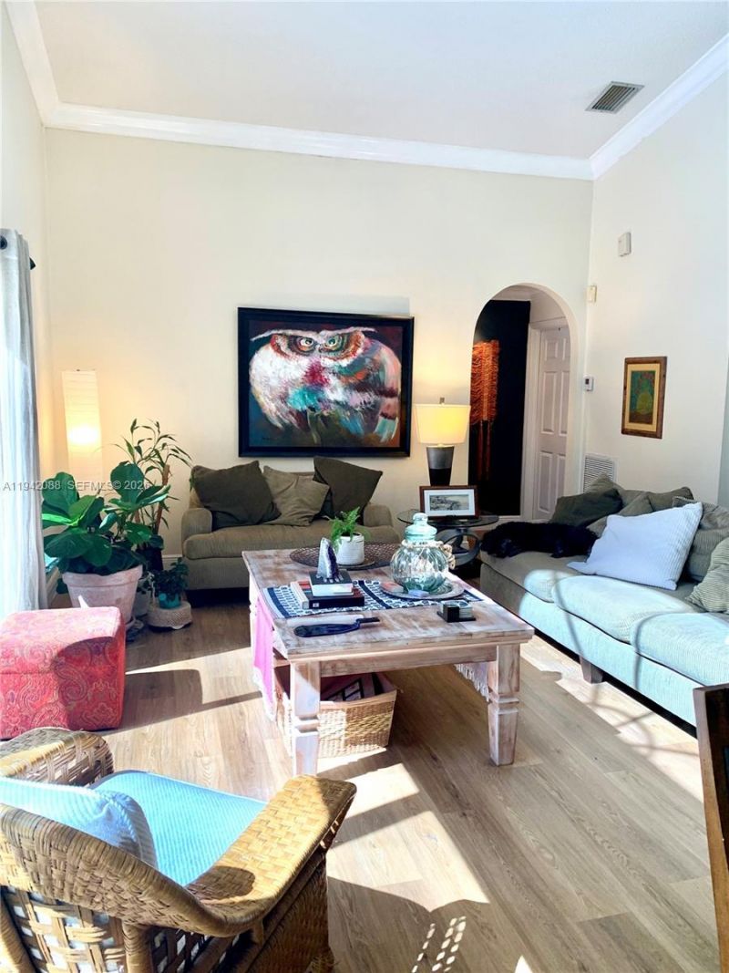 13080 NW 8th Ct, Sunrise, FL 33325 Photo