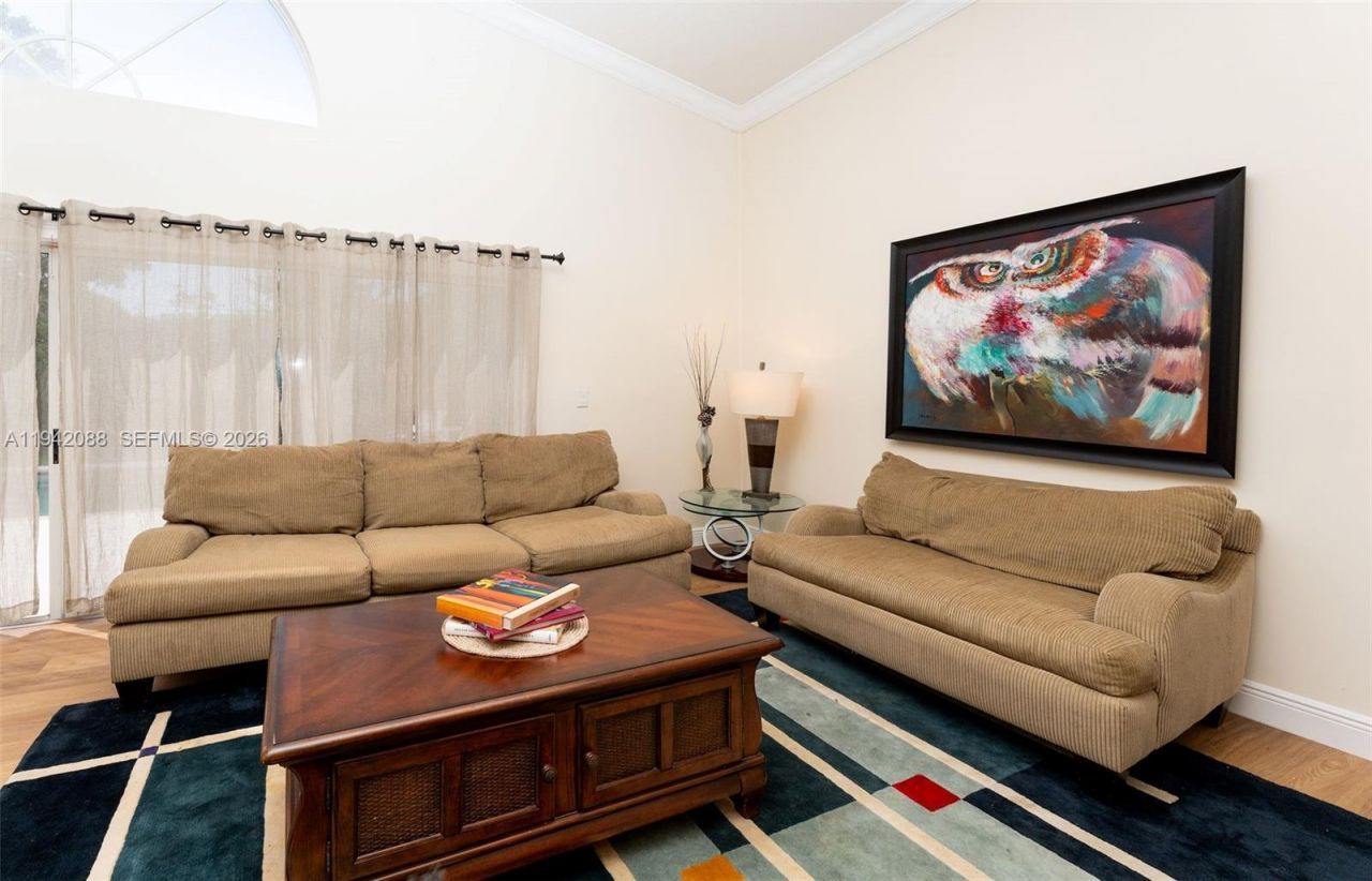 13080 NW 8th Ct, Sunrise, FL 33325 Photo