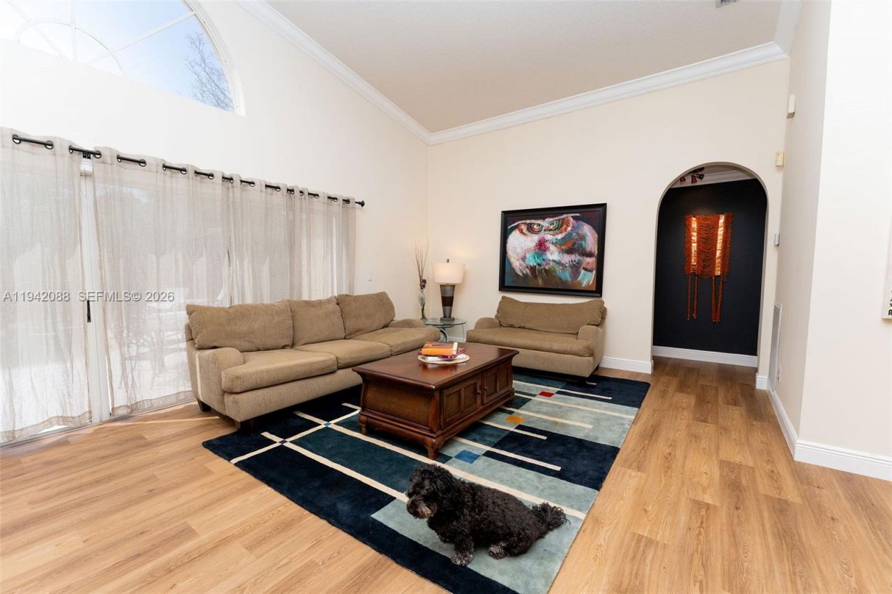 13080 NW 8th Ct, Sunrise, FL 33325 Photo