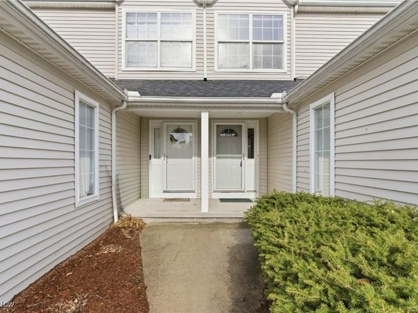 9279 Hickory Ridge Drive, Streetsboro, OH 44241