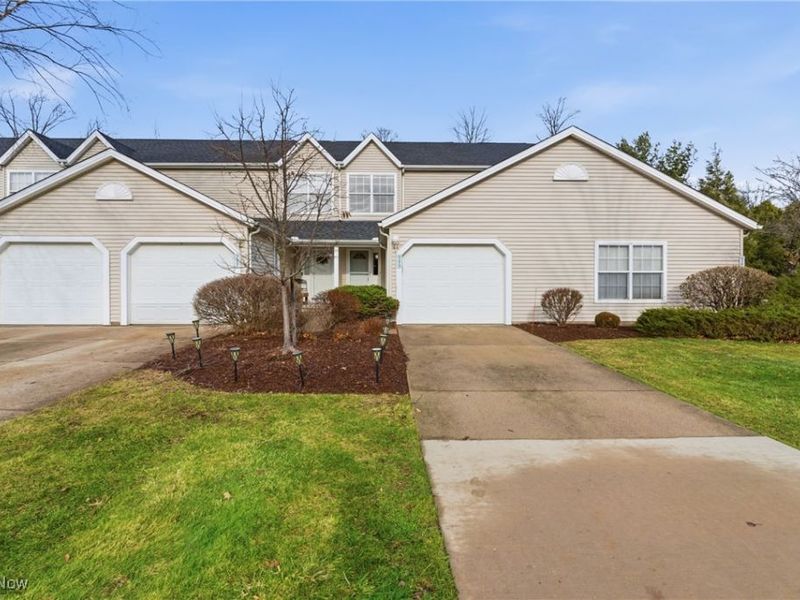 9279 Hickory Ridge Drive, Streetsboro, OH 44241 Photo 3