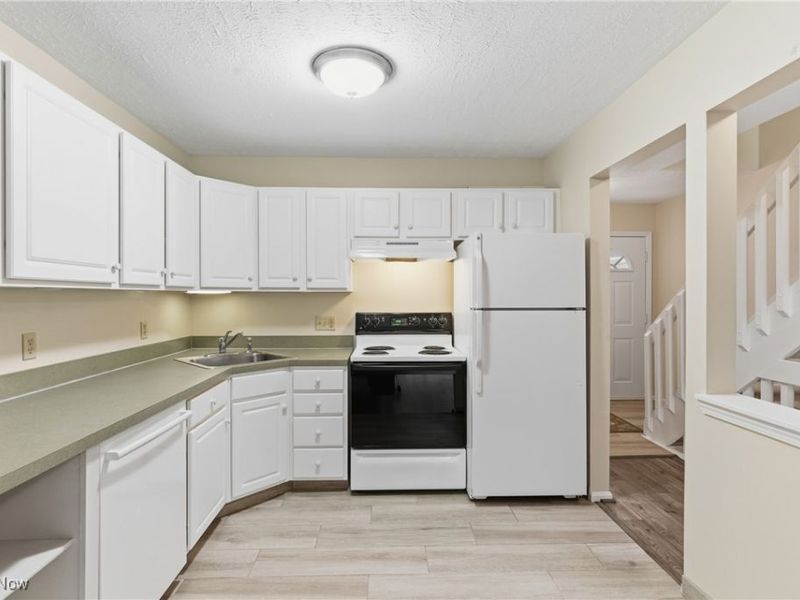 9279 Hickory Ridge Drive, Streetsboro, OH 44241 Photo 9